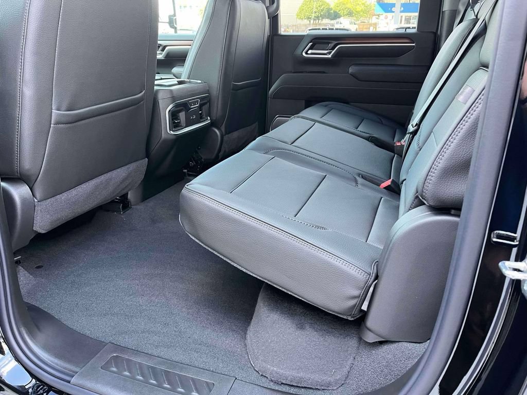 New 2026 GMC Sierra 2500 Denali w/ Denali Reserve Package AWD/4WD image 17