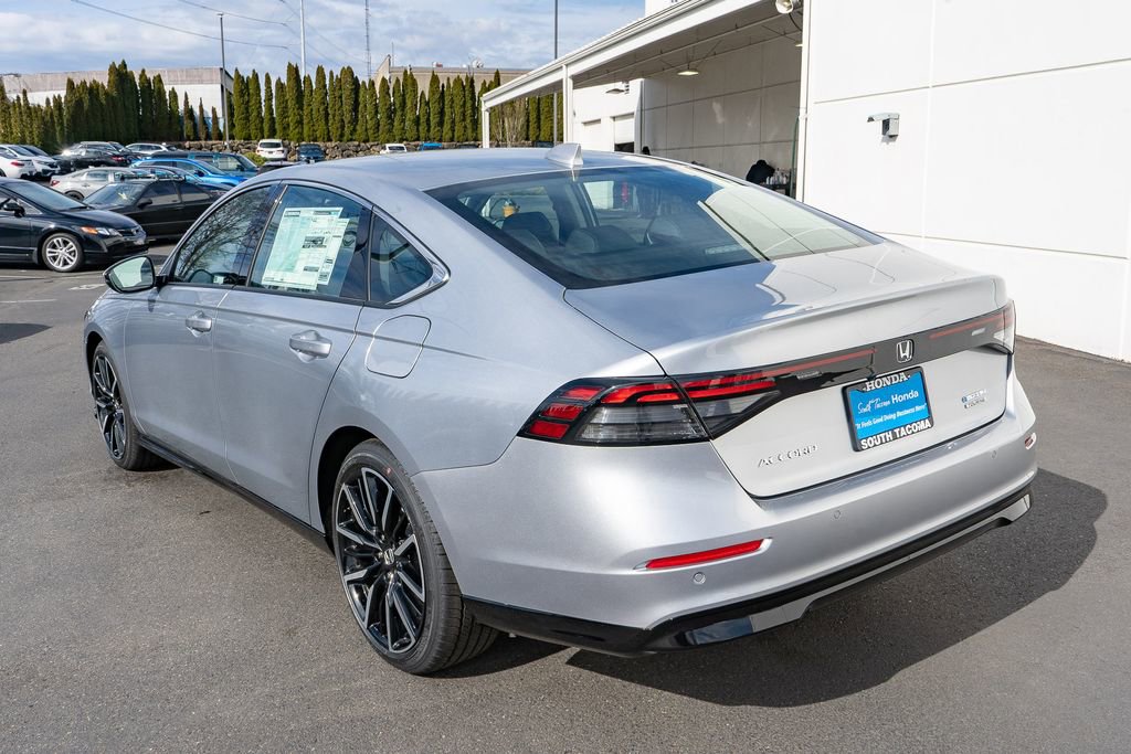 New 2026 Honda Accord Touring image 8