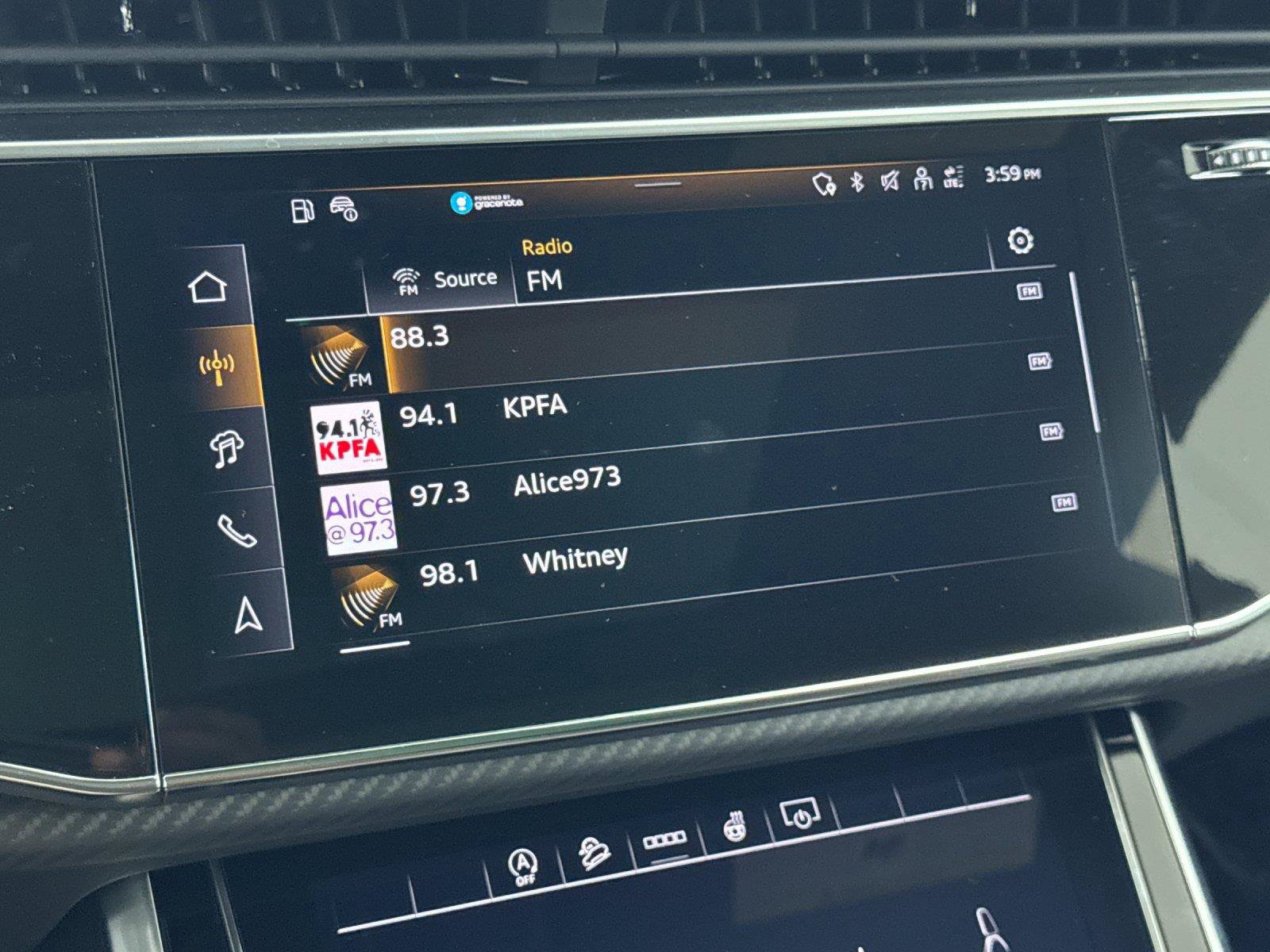 New 2026 Audi SQ8 Premium Plus AWD/4WD image 17