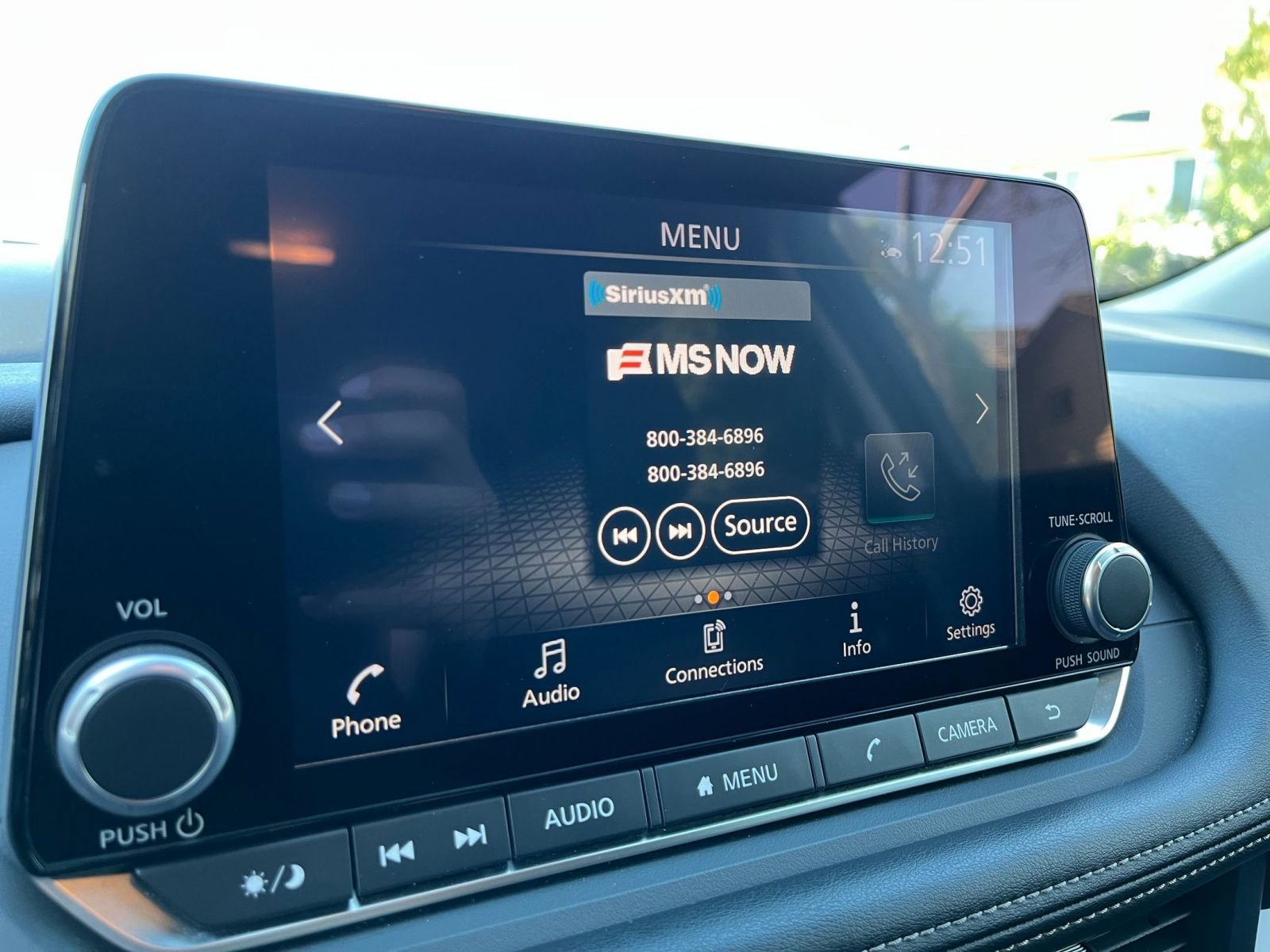 Used 2025 Nissan Rogue SV image 20