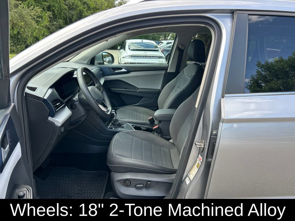 Used 2023 Volkswagen Taos SE FWD image 15