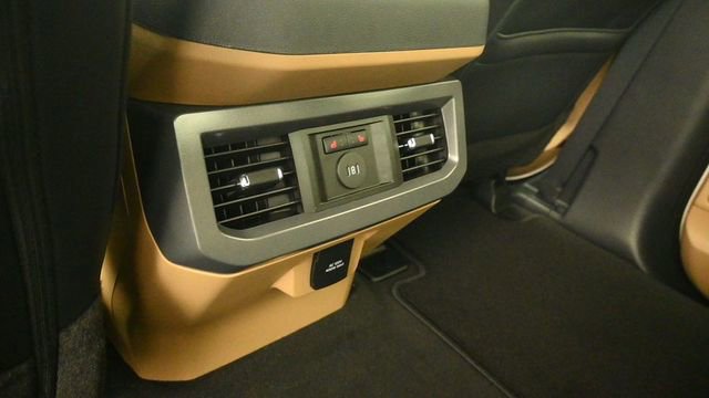 New 2026 Ford F350 4x4 Crew Cab Super Duty image 12