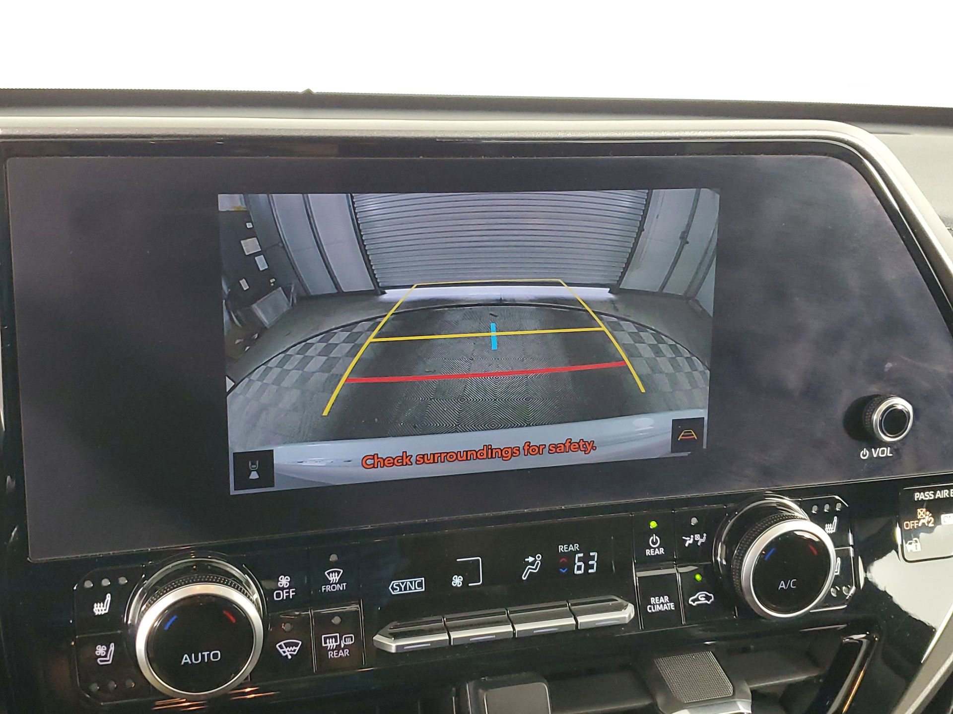 Used 2023 Toyota Highlander Limited image 41