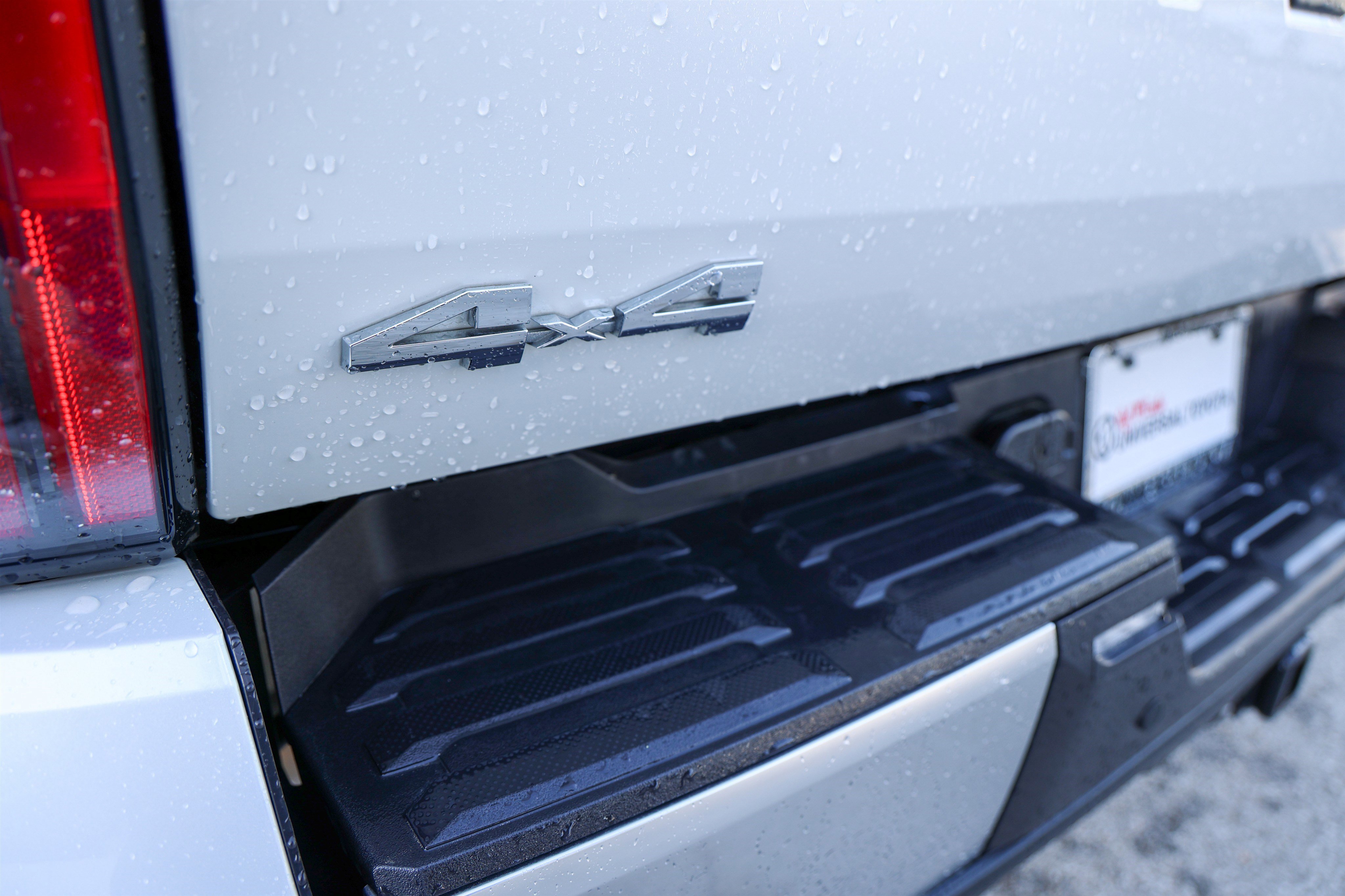 Used 2025 Toyota Tundra Limited image 15