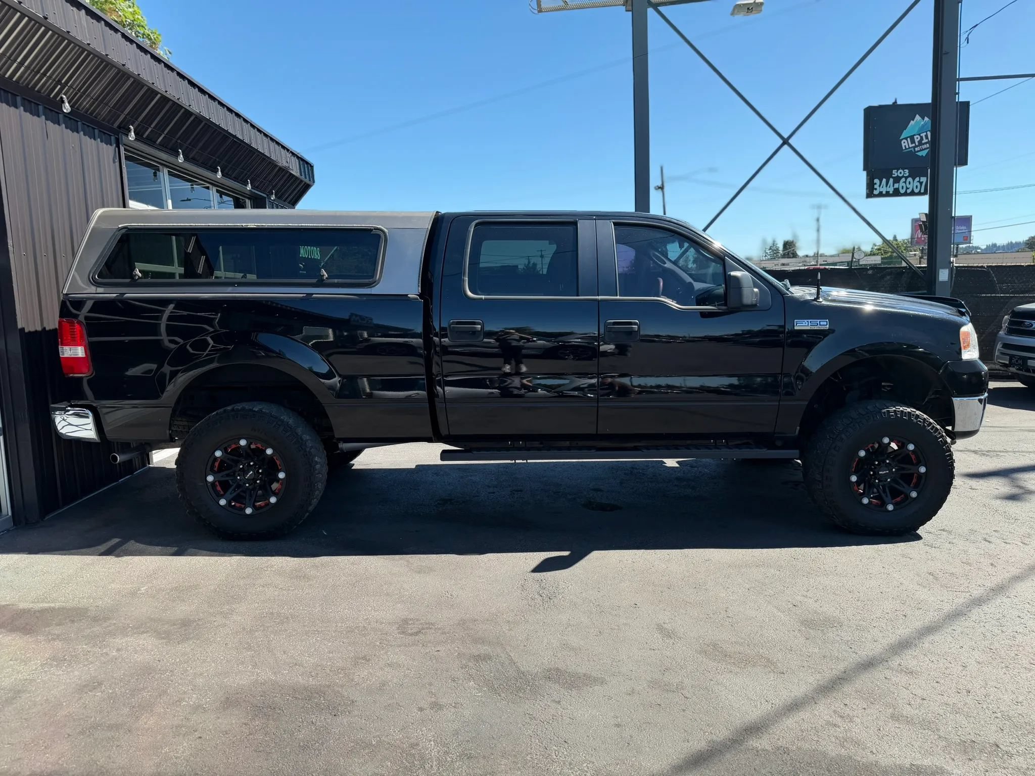 Used 2007 Ford F150 XLT AWD/4WD image 5