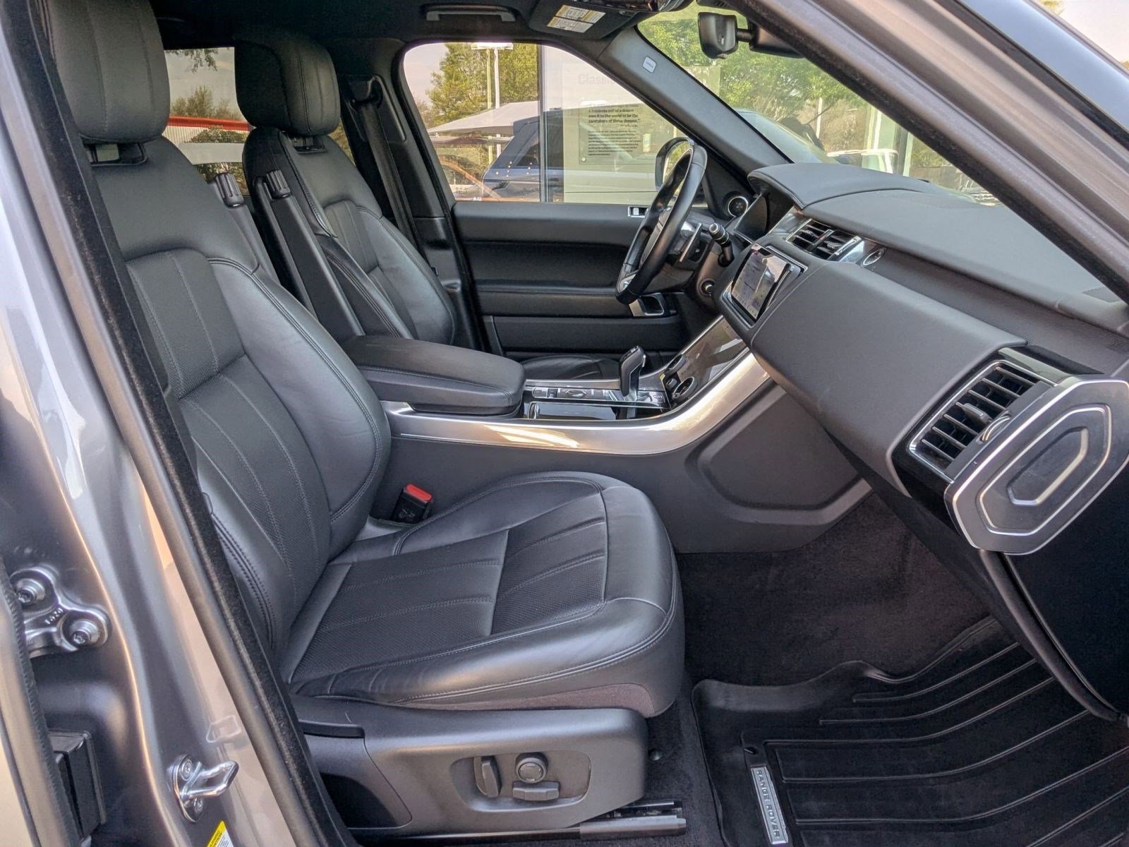 Used 2021 Land Rover Range Rover Sport HSE Silver Edition AWD/4WD image 24