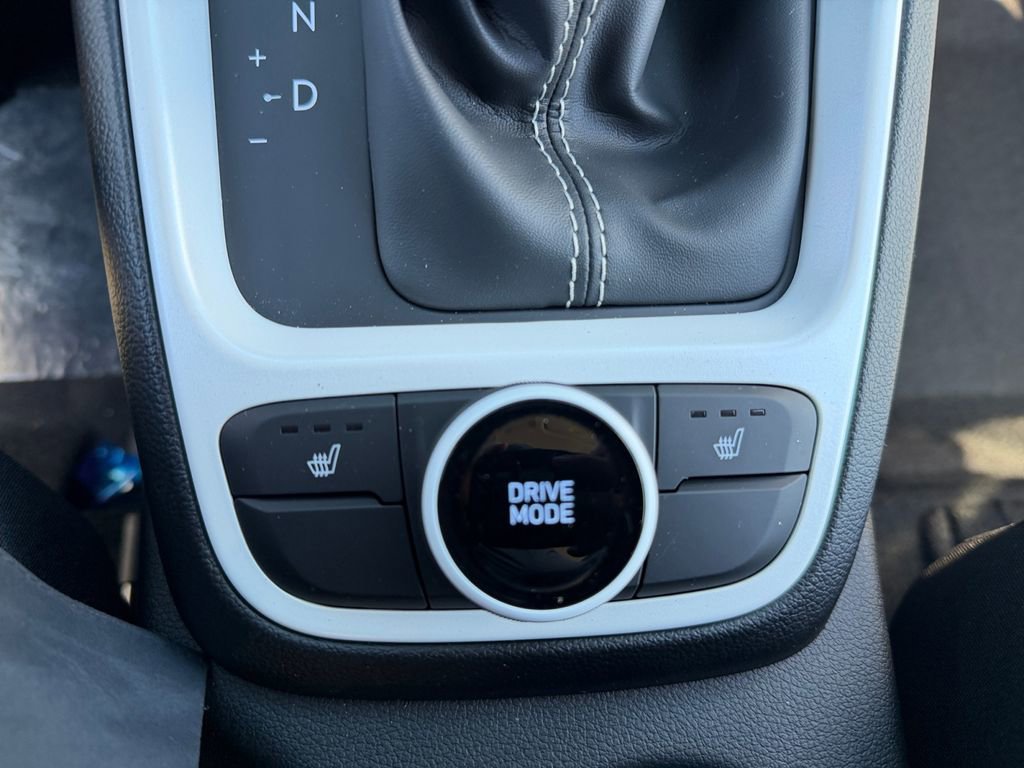 New 2026 Hyundai Venue SEL image 23