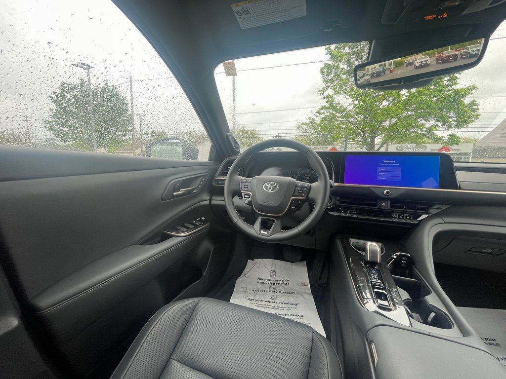 New 2025 Toyota Crown Signia w/ Advanced Technology Package AWD/4WD image 11