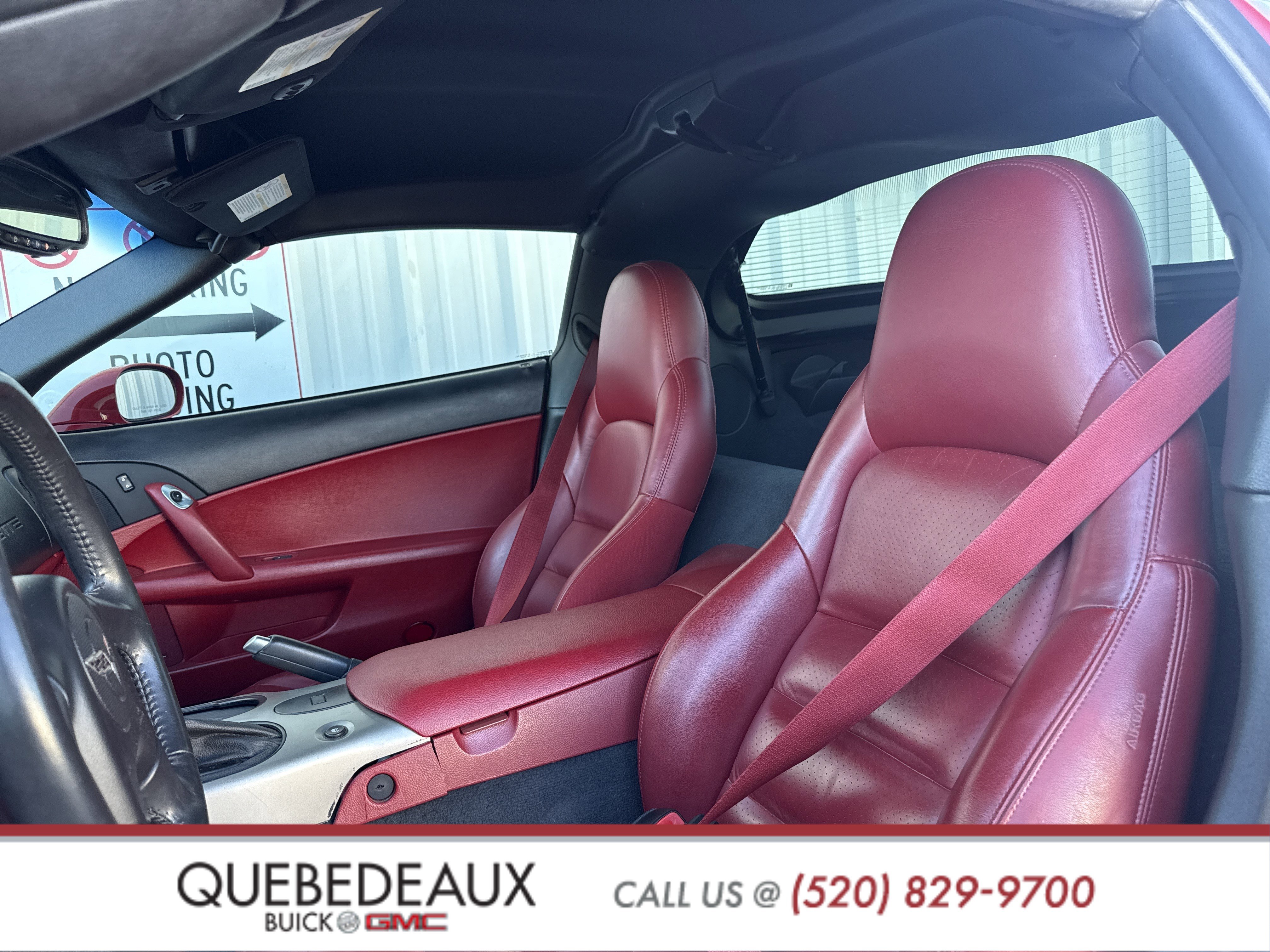 Used 2005 Chevrolet Corvette Coupe w/ Preferred Equipment Group image 16