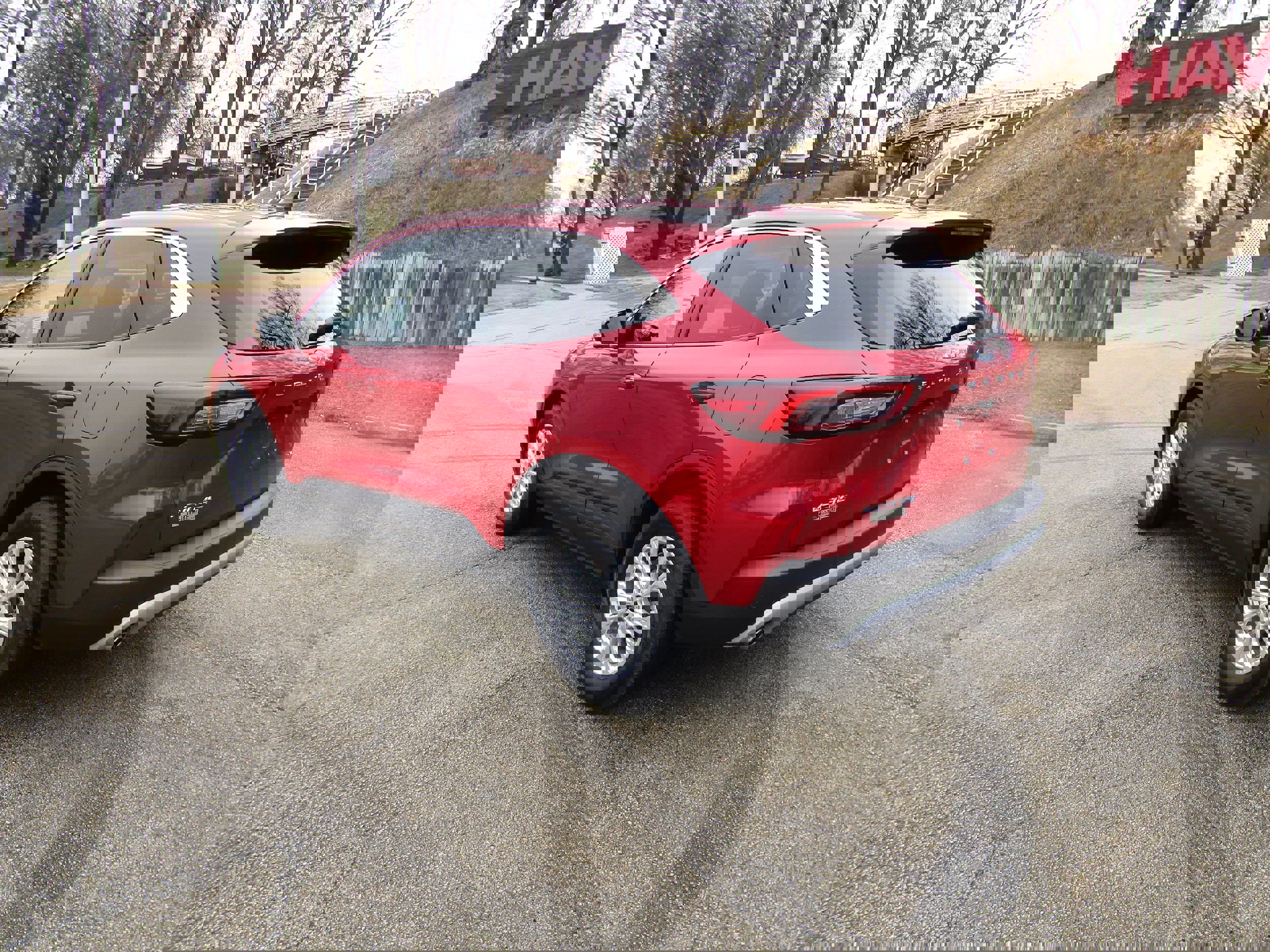 Used 2023 Ford Escape Active w/ Tech Pack #2 image 2