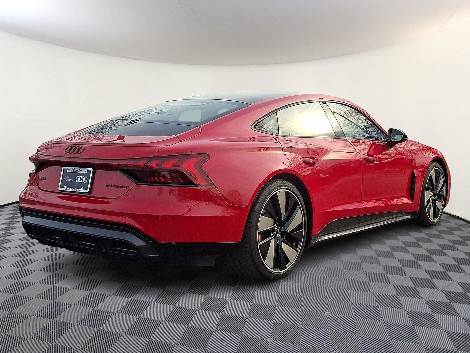 Used 2022 Audi RS e-tron GT w/ Carbon Performance Package image 6