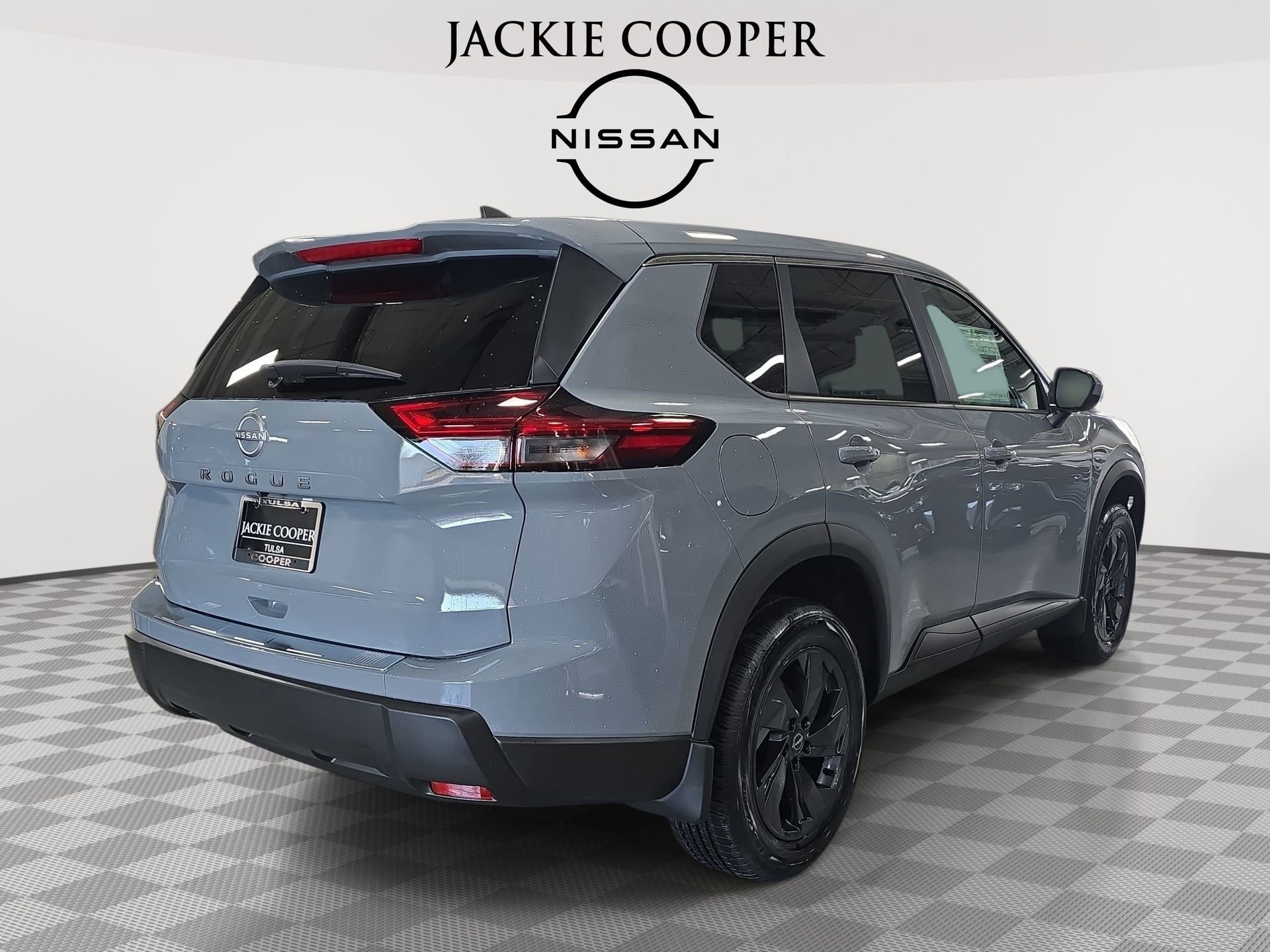 New 2026 Nissan Rogue SV FWD image 5