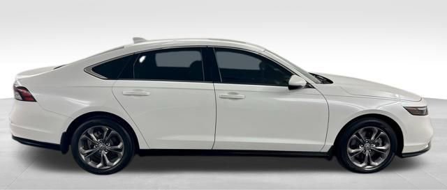 Certified 2023 Honda Accord EX-L image 9
