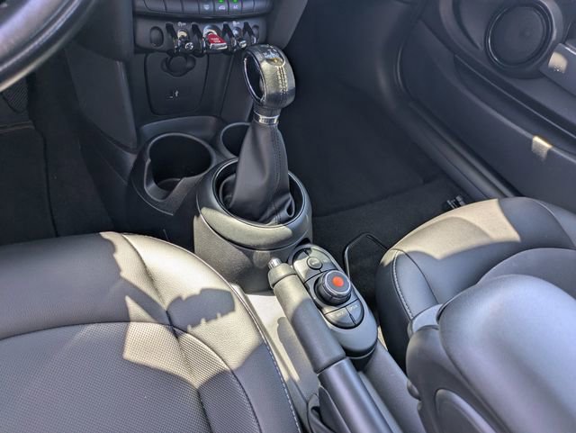 Used 2019 MINI Cooper 2-Door Hardtop FWD image 21