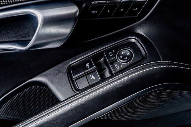Used 2019 Porsche 911 Carrera 4S AWD/4WD image 33