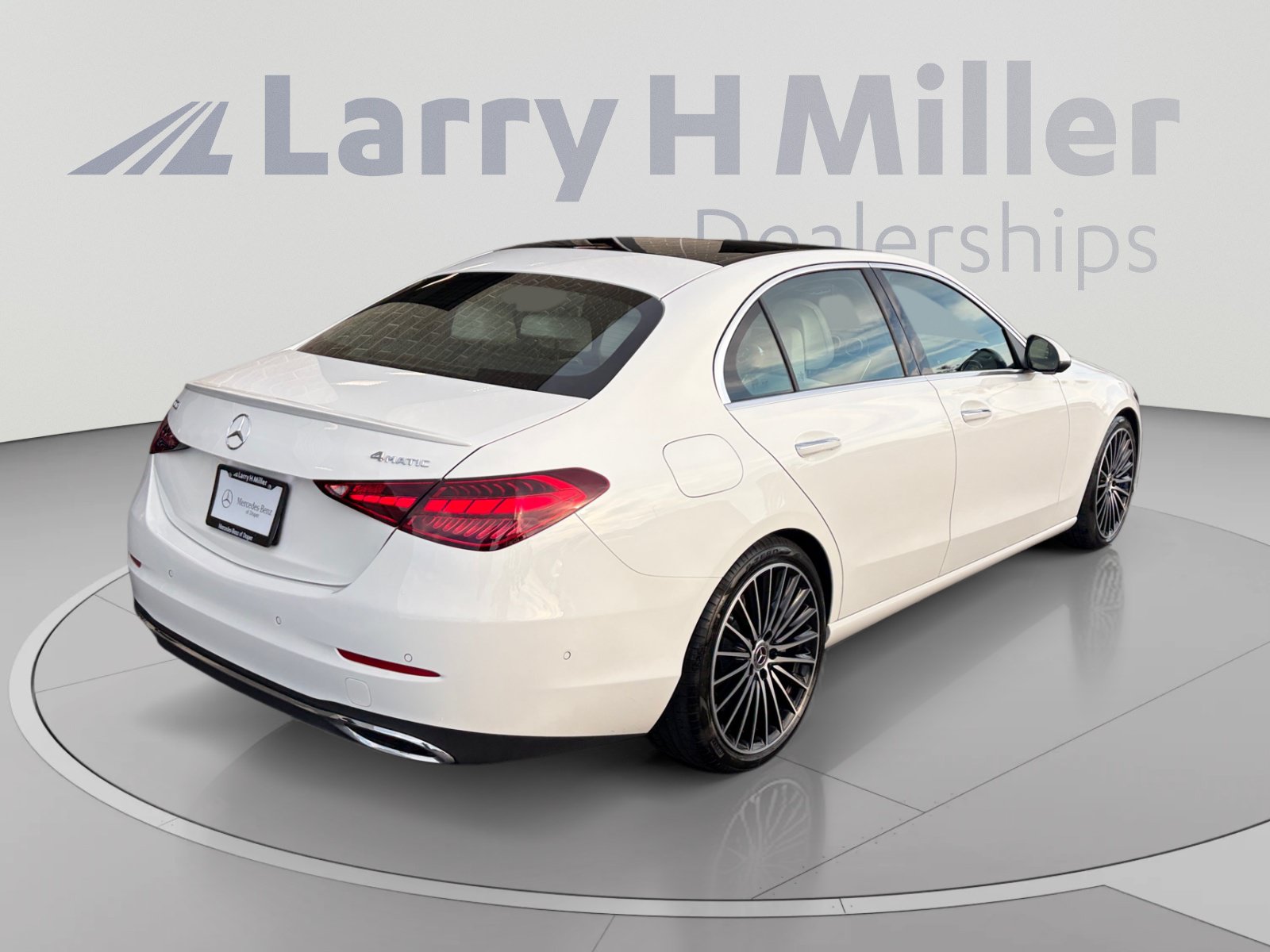 Used 2026 Mercedes-Benz C 300 4MATIC Sedan image 6