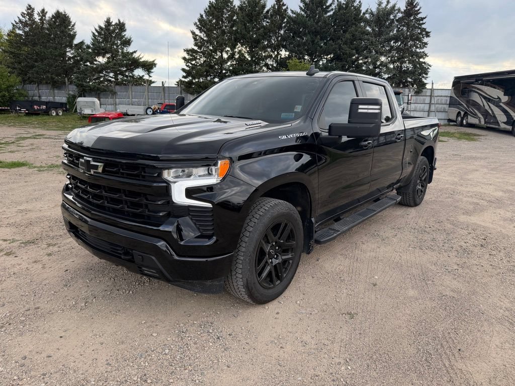 Used 2024 Chevrolet Silverado 1500 RST w/ Convenience Package II AWD/4WD image 4