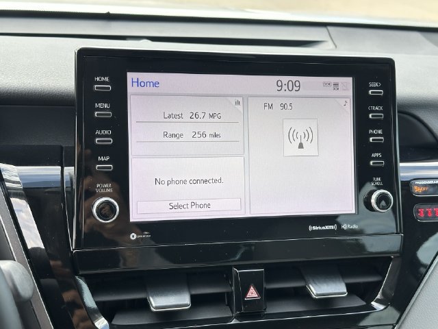 Used 2022 Toyota Camry XLE FWD image 17