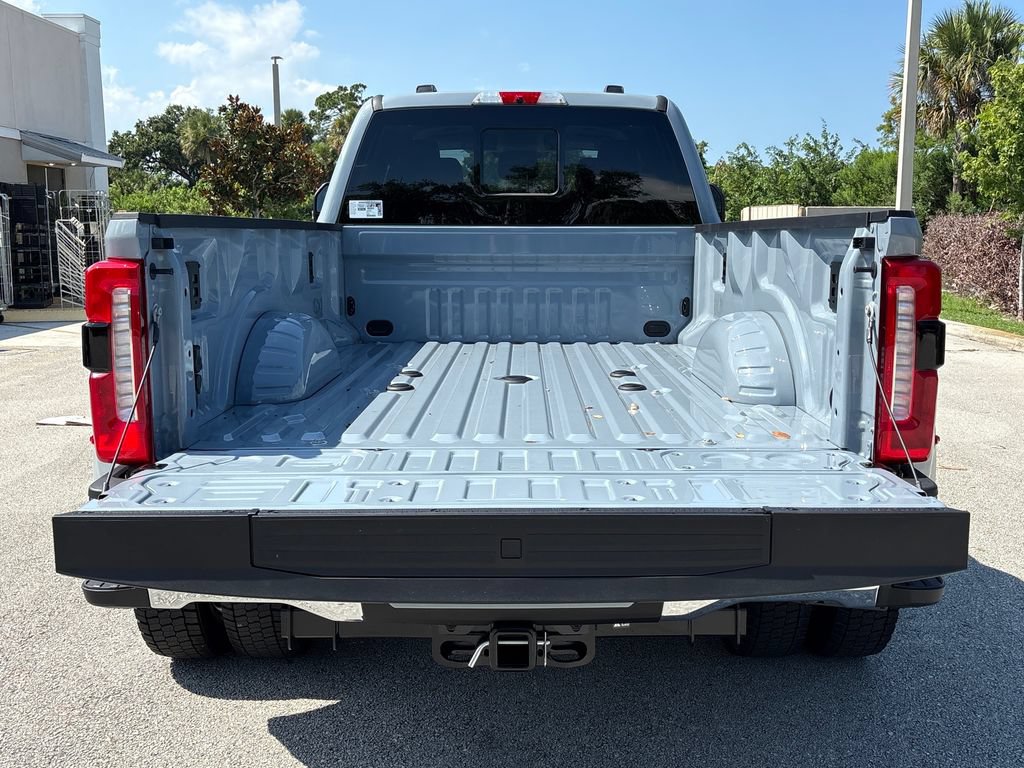 New 2026 Ford F450 Lariat w/ Lariat Ultimate Package AWD/4WD image 9