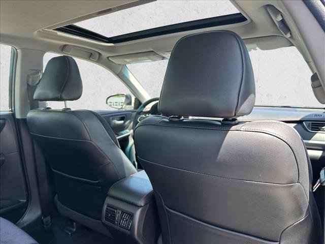 Used 2016 Toyota Camry XSE w/ Moonroof Package FWD image 23