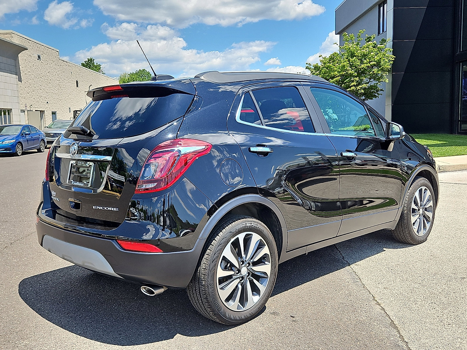 Used 2018 Buick Encore Preferred FWD image 6