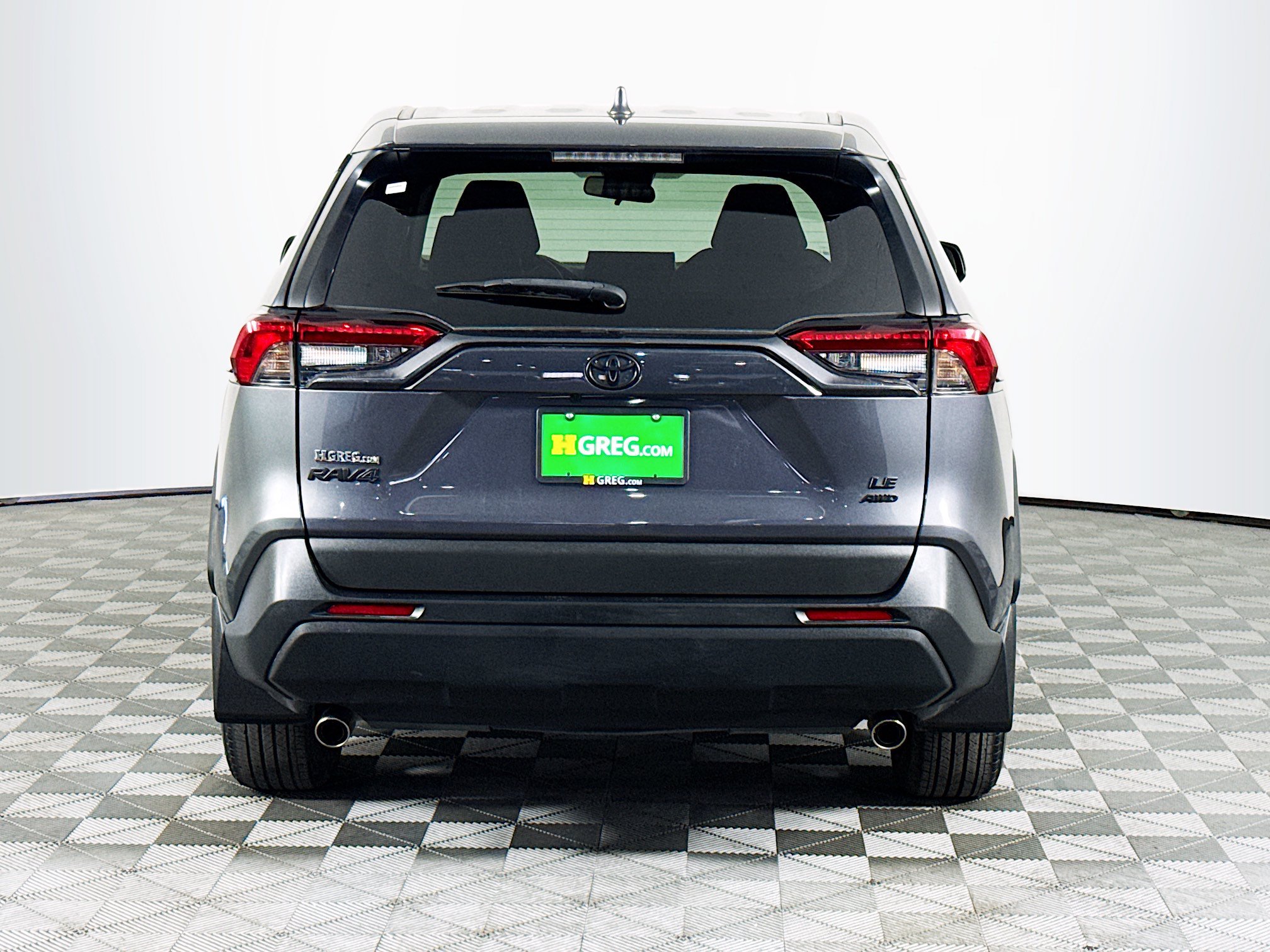 Used 2022 Toyota RAV4 LE AWD/4WD image 7