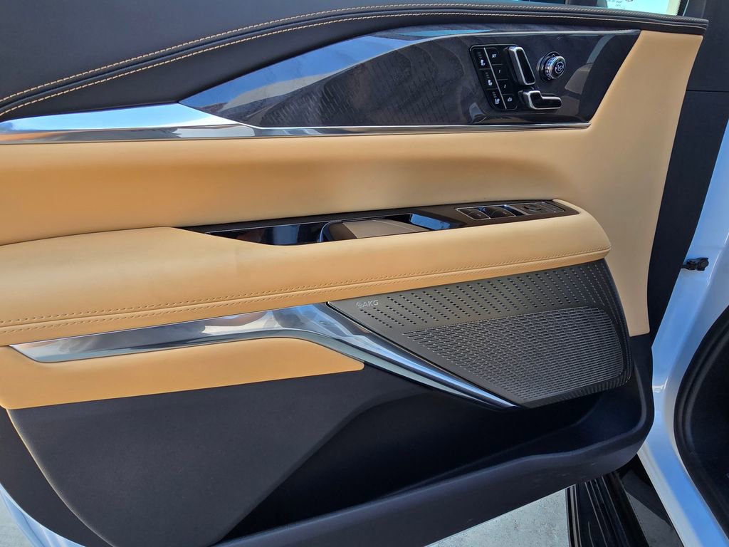 New 2026 Cadillac Escalade IQ Sport 2 w/ LPO, ONYX Package image 15