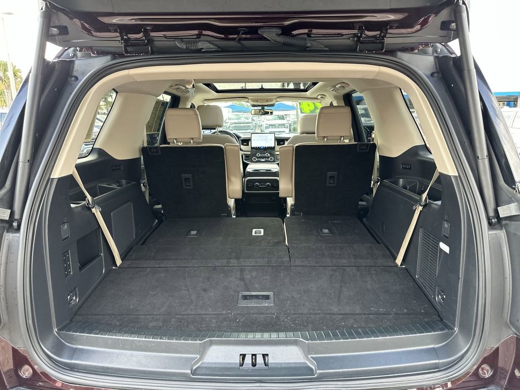 Used 2024 Ford Expedition Limited image 32