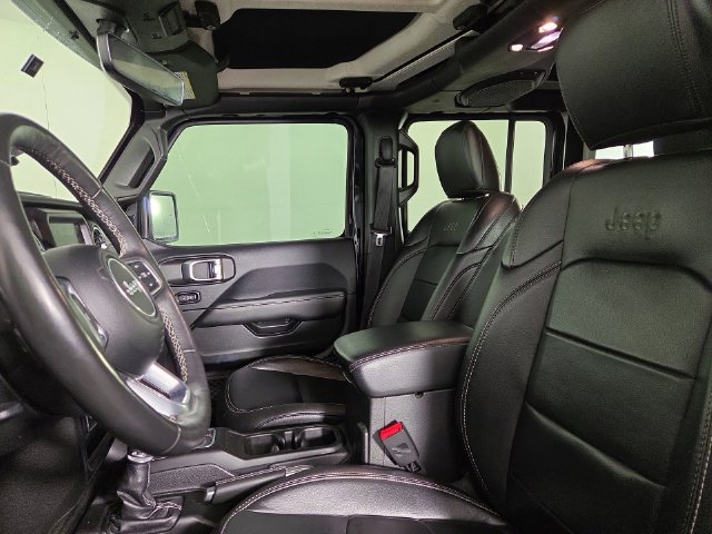 Used 2019 Jeep Wrangler Unlimited Sahara w/ Quick Order Package 24M Moab AWD/4WD image 14