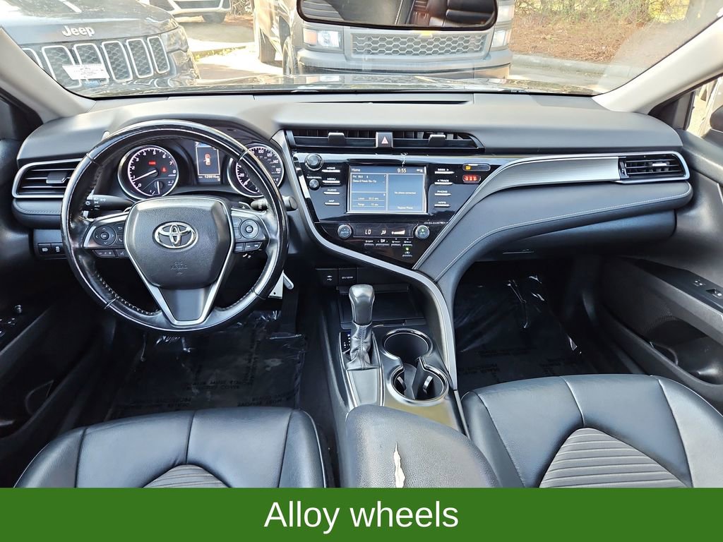 Used 2019 Toyota Camry SE image 9