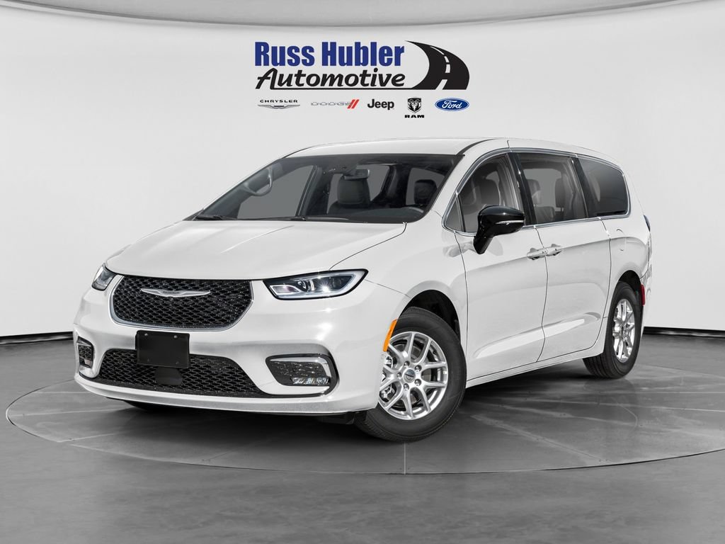 Used 2026 Chrysler Pacifica Select