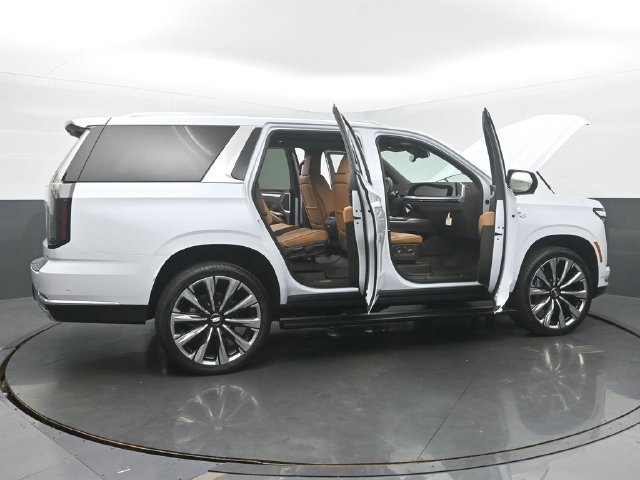 New 2026 Cadillac Escalade Luxury w/ Touring Package AWD/4WD image 55