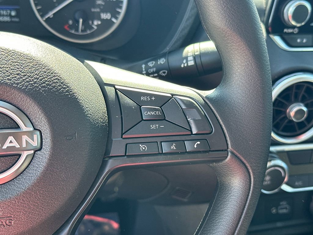 Used 2025 Nissan Sentra S image 26