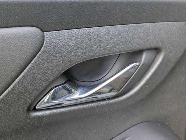 Used 2020 Chevrolet Traverse LT w/ Driver Confidence II Package image 24