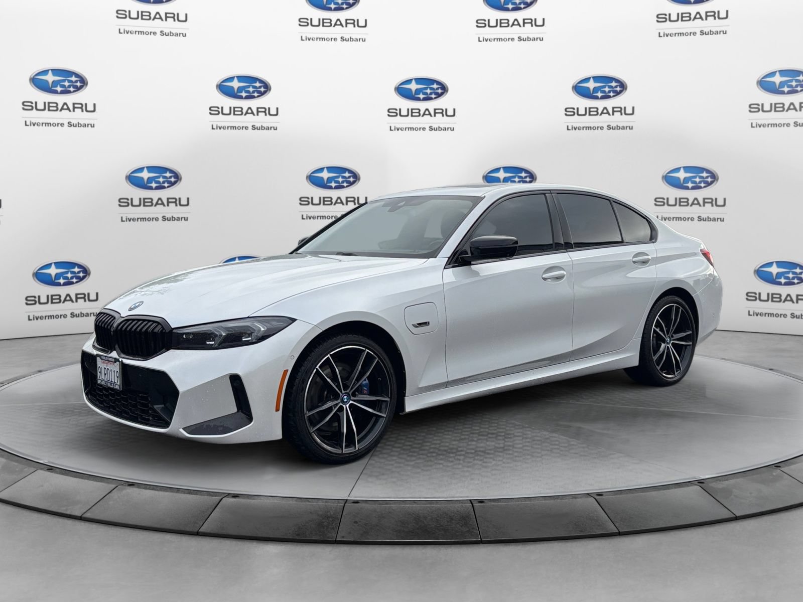 Used 2023 BMW 330e xDrive w/ M Sport Package AWD/4WD image 2