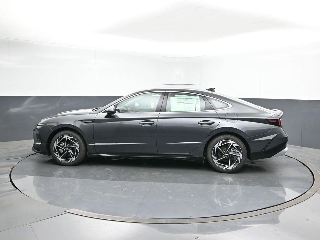 New 2026 Hyundai Sonata SEL image 3