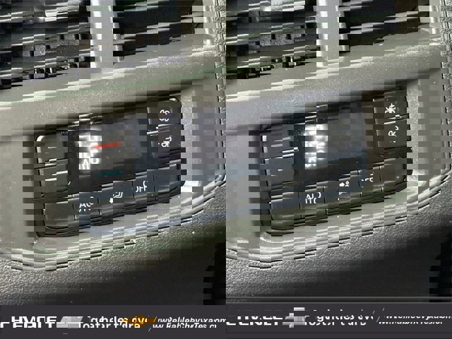 Used 2022 Volkswagen Atlas SE image 38