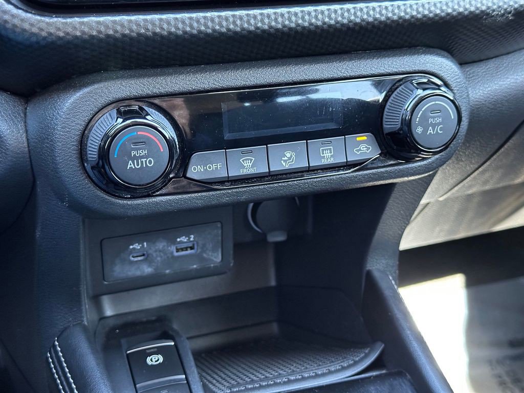 Used 2022 Nissan Kicks SV FWD image 28