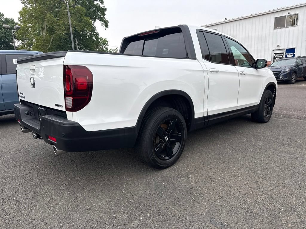 Used 2022 Honda Ridgeline Black Edition image 4