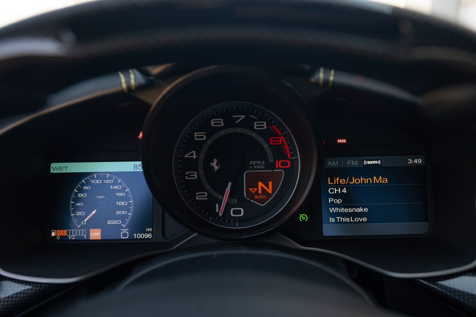 Used 2013 Ferrari F12 Berlinetta RWD image 38