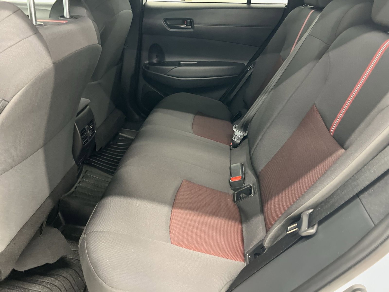 Used 2025 Toyota Corolla Cross AWD Hybrid image 21