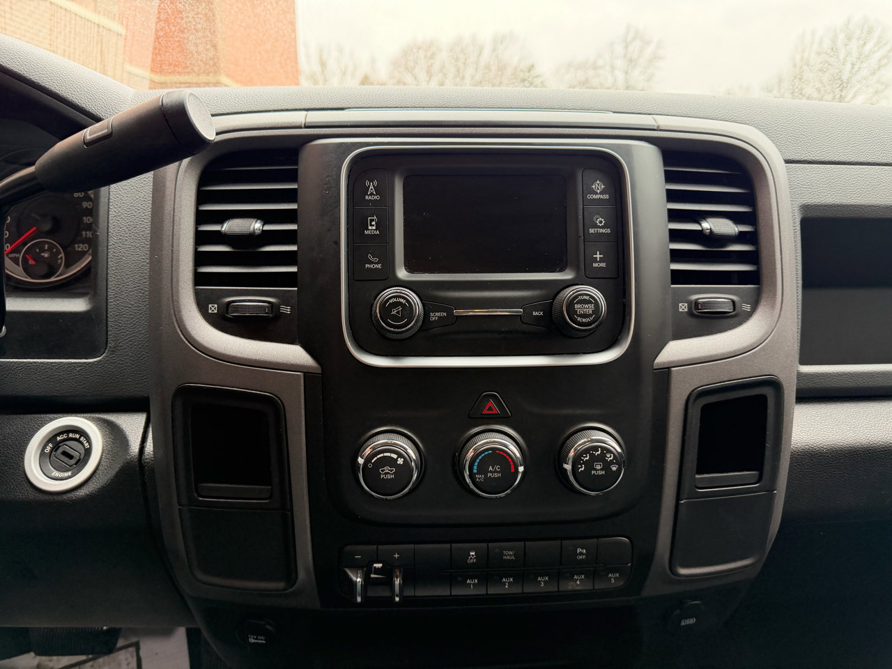 Used 2014 RAM 2500 Tradesman w/ Chrome Appearance Group image 18