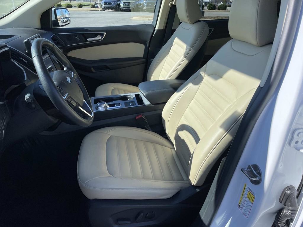 Used 2021 Ford Edge SEL w/ Convenience Package image 15
