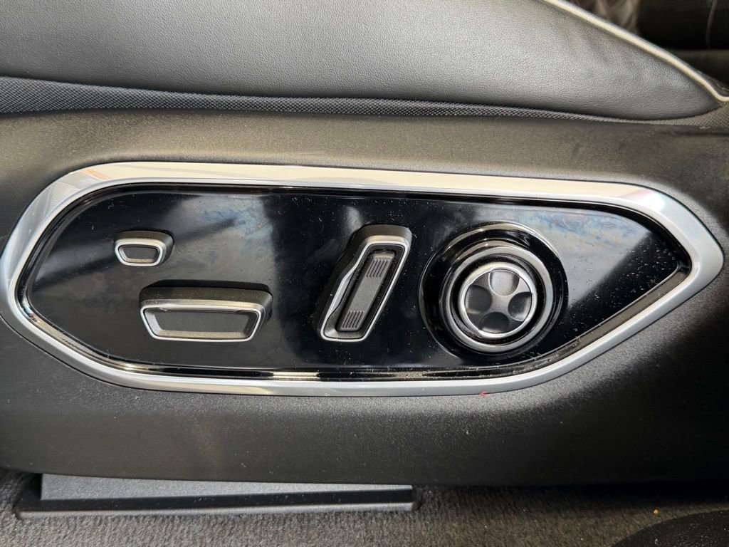 Used 2021 Jeep Grand Cherokee L Summit image 21