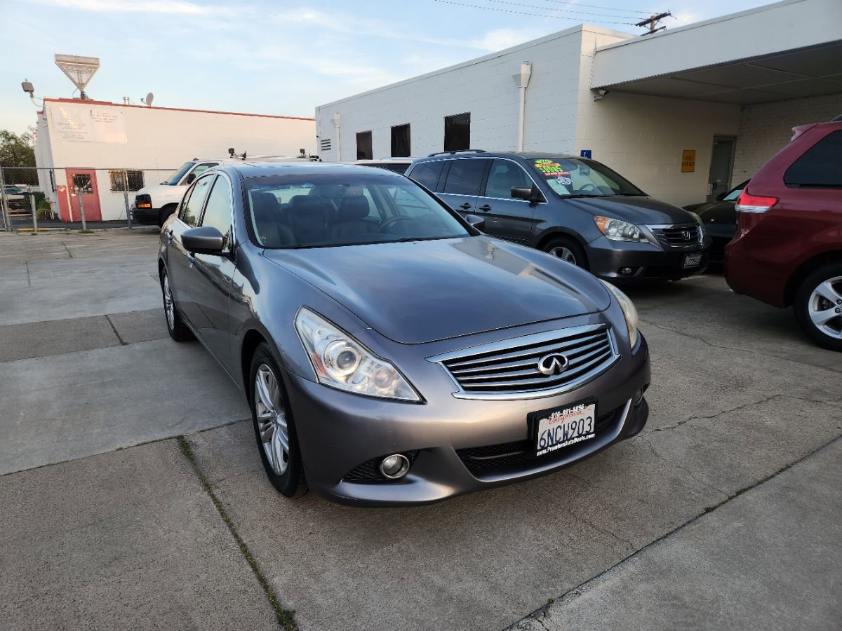 Used 2010 INFINITI G37 Journey w/ Premium Pkg RWD image 8