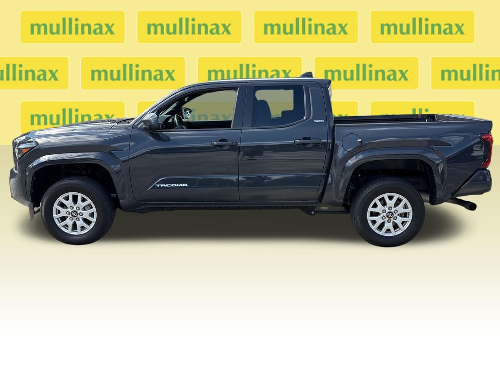 Used 2024 Toyota Tacoma SR5 RWD image 10