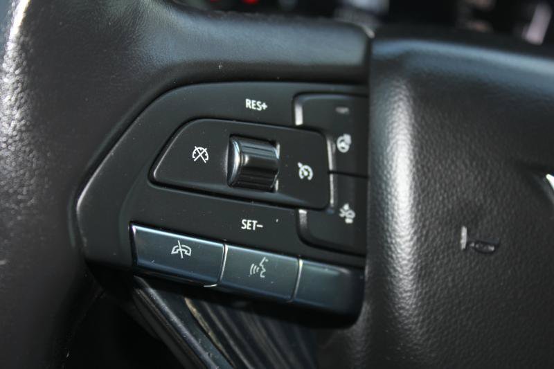 Used 2024 Cadillac XT6 Premium Luxury FWD image 30