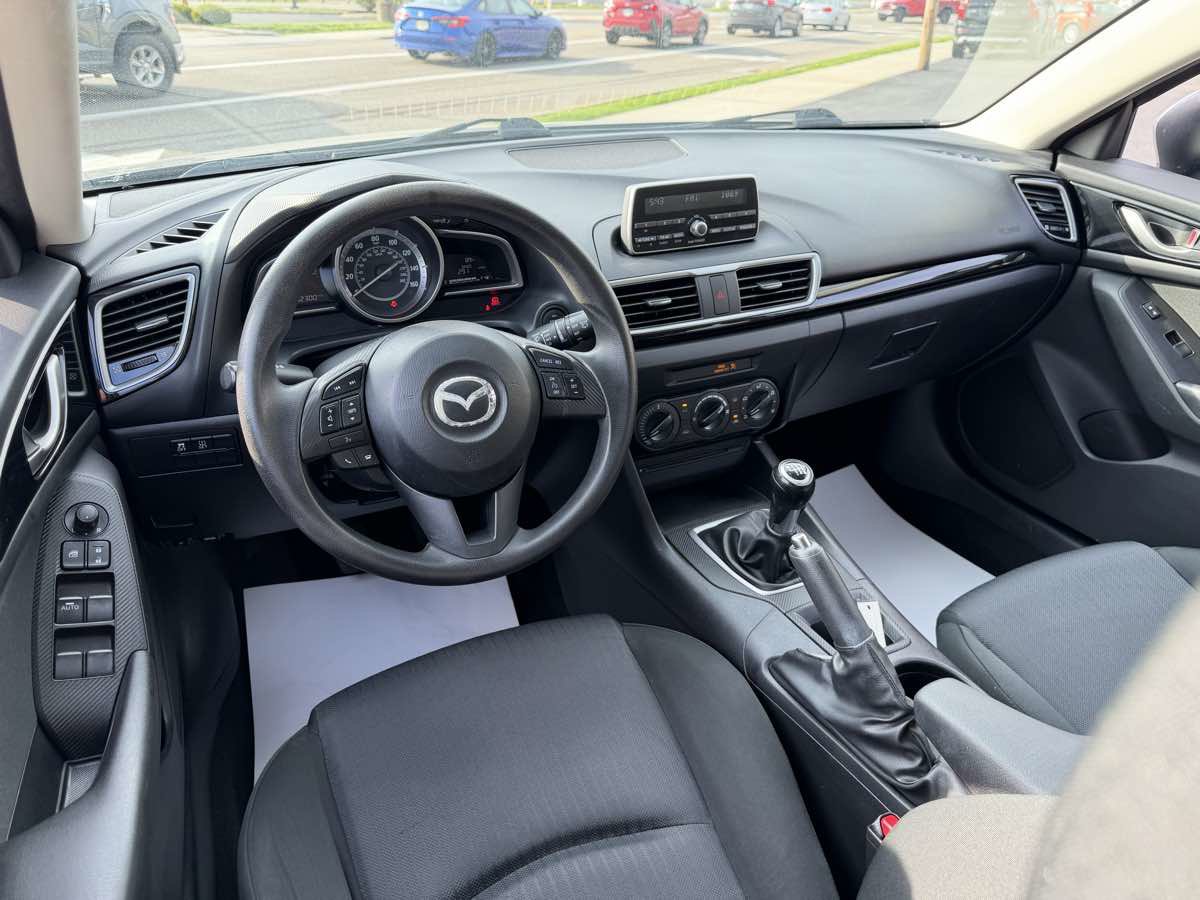 Used 2014 MAZDA MAZDA3 i Sport FWD image 13