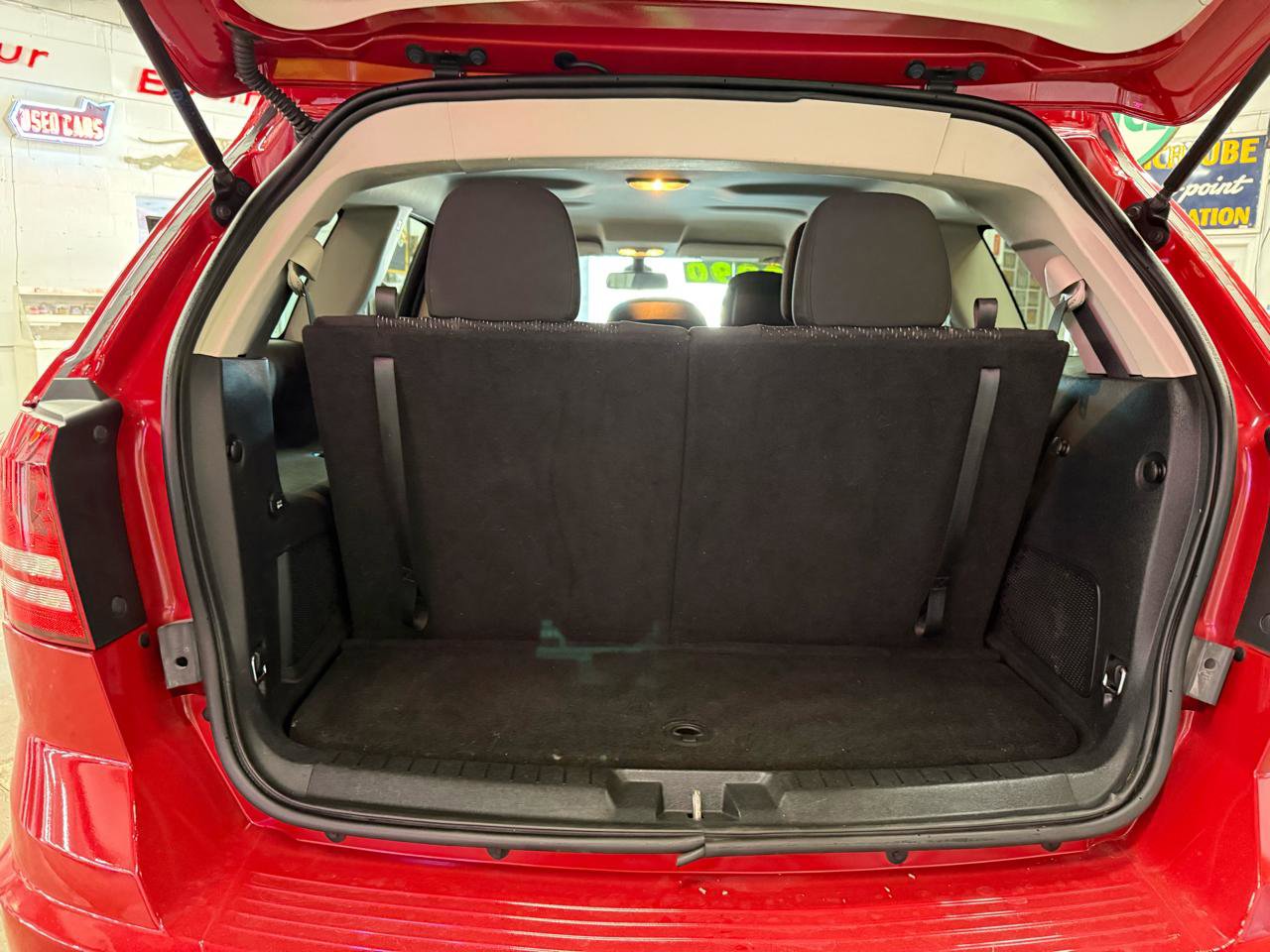 Used 2019 Dodge Journey SE FWD image 21