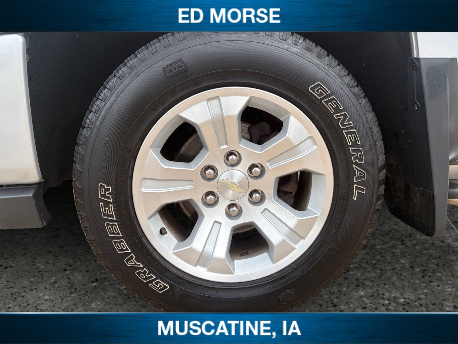 Used 2017 Chevrolet Silverado 1500 LT w/ All Star Edition AWD/4WD image 9